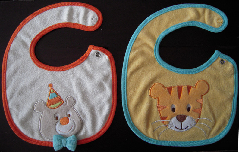 Tiger bib